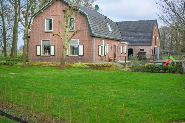 Kozijnrenovatie_landelijke_woning_Bathmen_2-07f2b6b0.jpg
