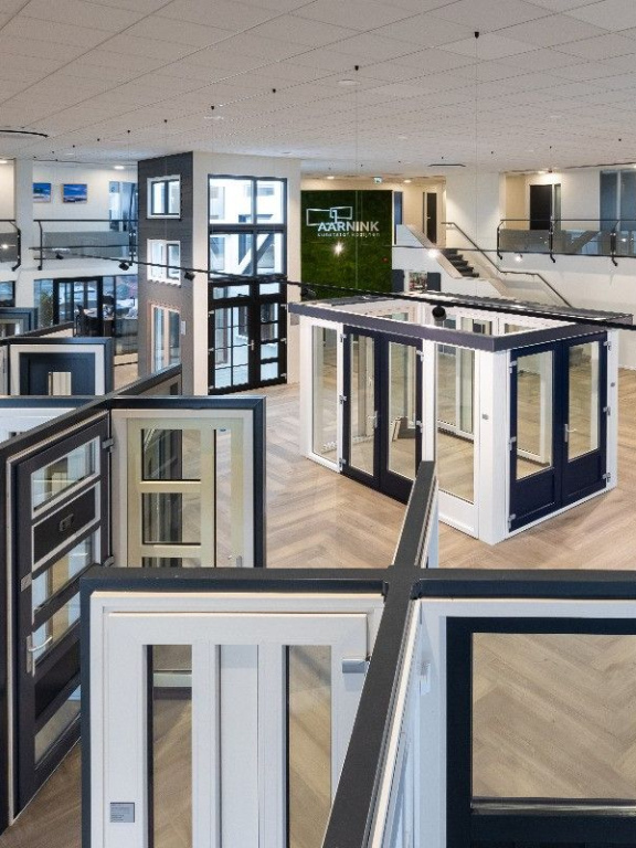 Showroom Aarnink kunststof kozijnen