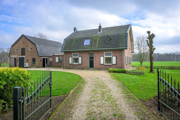 Kozijnrenovatie_landelijke_woning_Bathmen_4-6e6a0a63.jpg