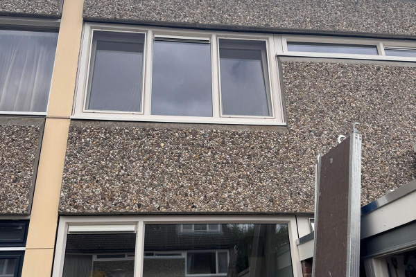 Voorgevel_met_nieuwe_kozijnen-57b0d809.jpg