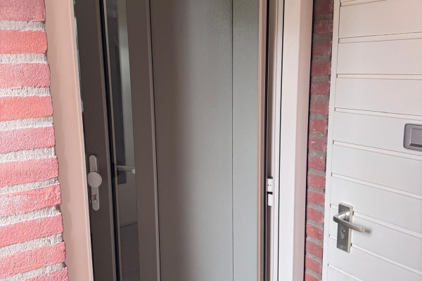 nieuwe_voordeur-97ffa5f9.jpg
