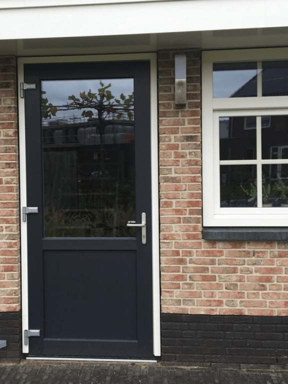 Kunststof achterdeur